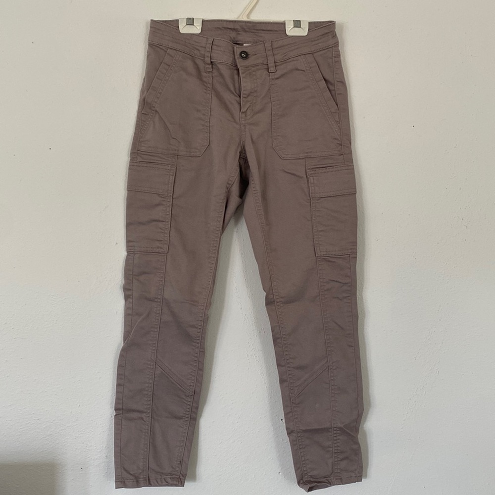 Prana Trail mixer pants size 4. Worn once or twice- excellent condition. Tan